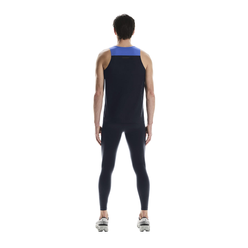 Back view of a model wearing the On Men's Performance Tank in the Zaffre/Navy colourway. (8715760107682)