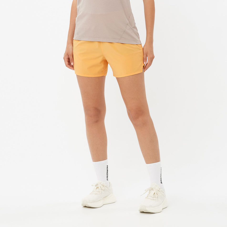 Front view of a model wearing the Salomon Women's SHKout Core 4