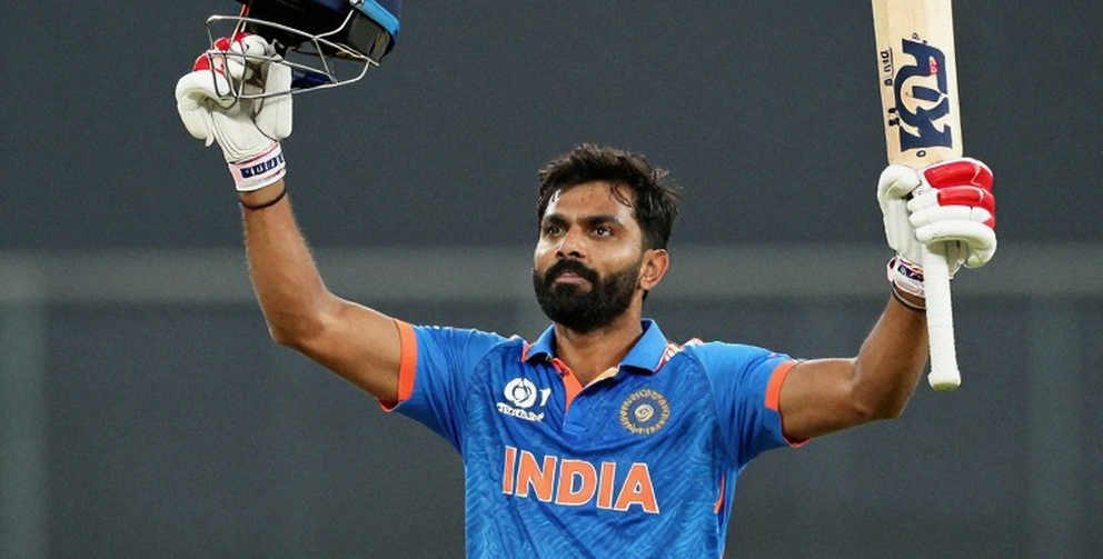 দশ হাজার রানের ক্লাব: টেস্ট ক্রিকেটের ধৈর্যের ভাষা কে সবচেয়ে দ্রুত শিখেছিল