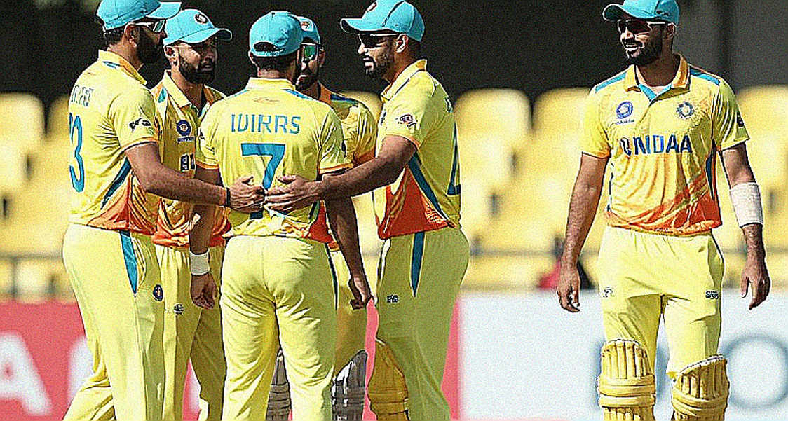 মধ্য ওভারের জ্যামিতি: এশিয়ার টি-টোয়েন্টিতে স্পিন-প্রাচীরের স্থানিক মানচিত্র