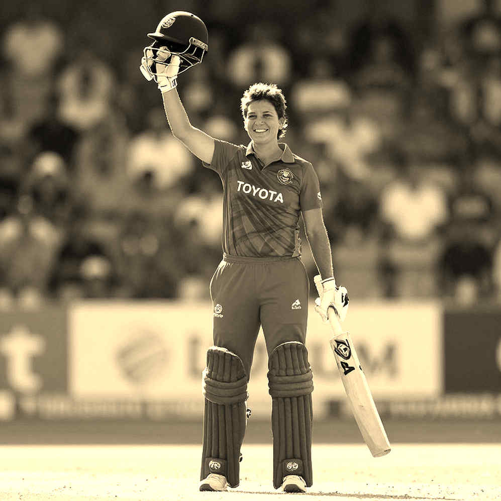 সারাহ দাম্বানেভানা: যে নারী আম্পায়ার ছিলেন জিম্বাবুয়ের পাইপলাইনের একমাত্র দৃশ্যমান প্রমাণ