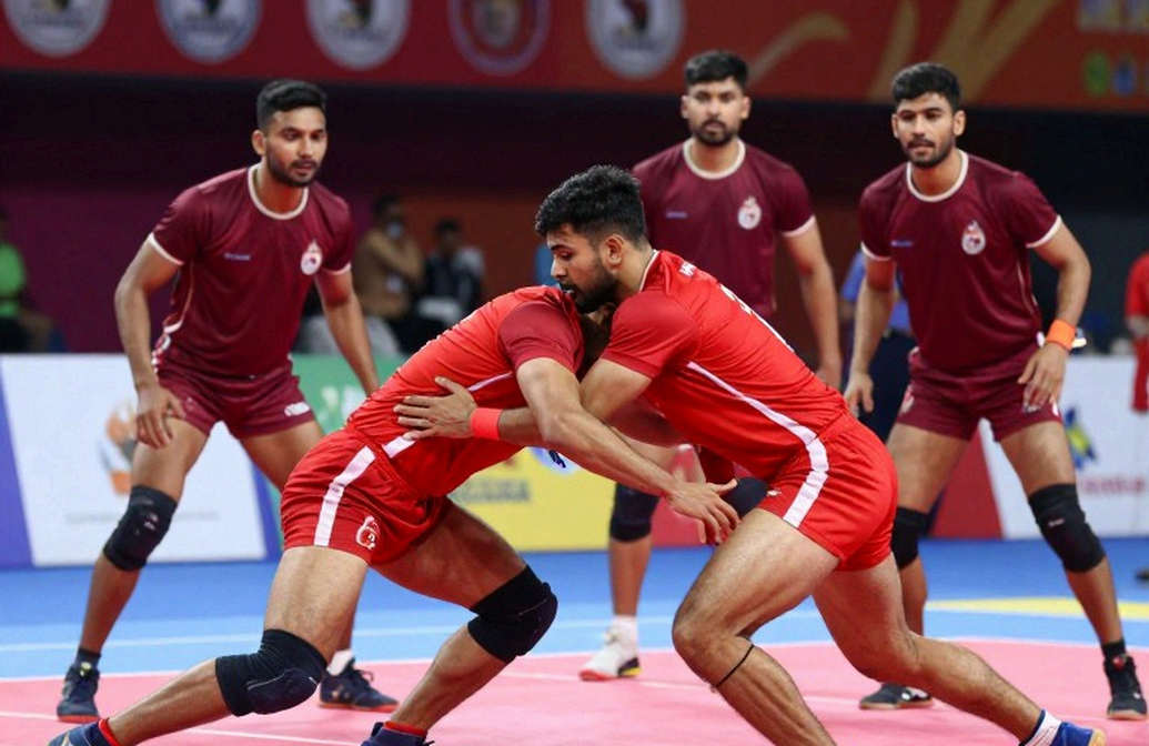 পাওয়ান সাত-এর বাইরে: একটি বেঞ্চ-সিদ্ধান্ত, একটি অসম্পূর্ণ সূত্র, আর কাবাডির তারকা-অর্থনীতি